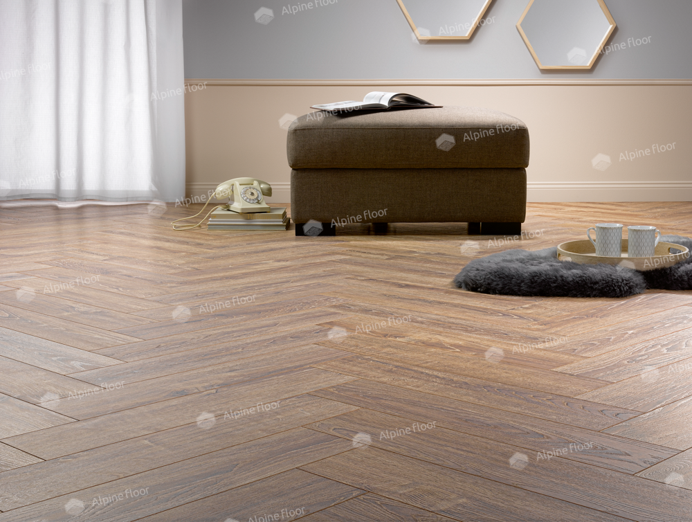 Ламинат Homflor by Alpine Floor Ёлка европейская Дуб Лазурный Herringbone 12 BR Balearic oak 622